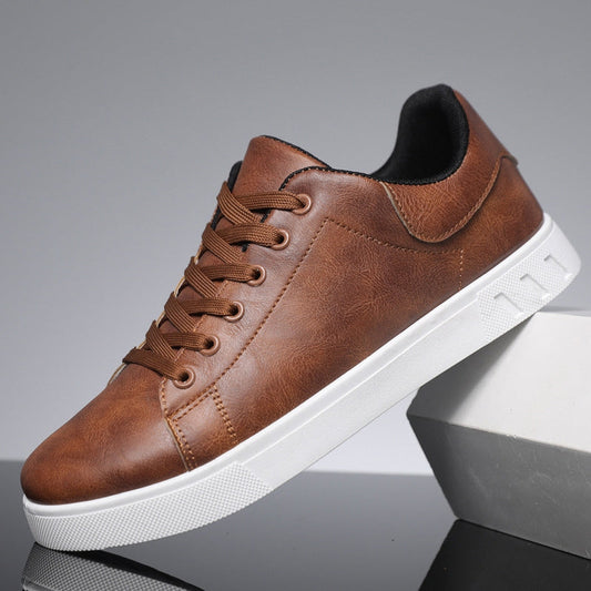 Men's Low-Top Sneakers - Lace-Up Comfort