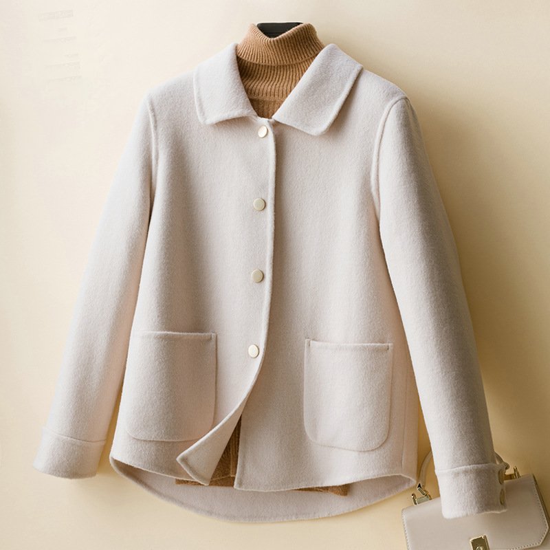 Women's Tailored Wool Coat - Classic Fit, Premium Warmth - WinterGrace Light Grey